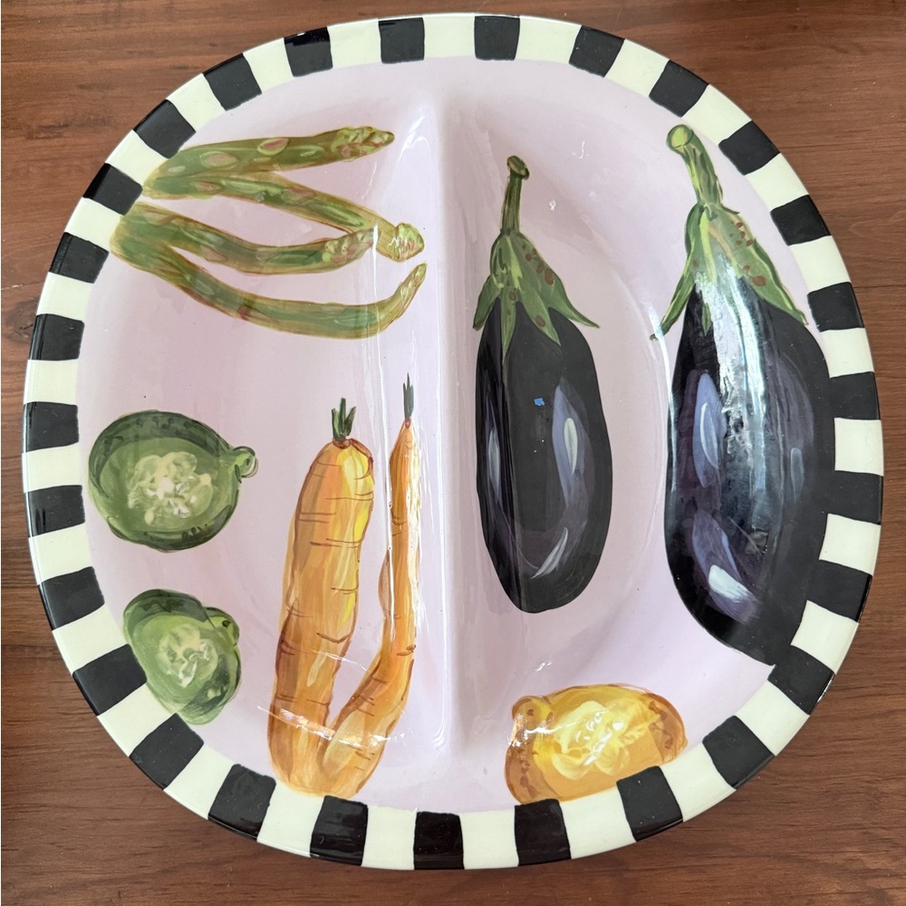 Droll Designs Hand Painted Ceramic Divided Vegetable Dish 11”  EXC $144 Black